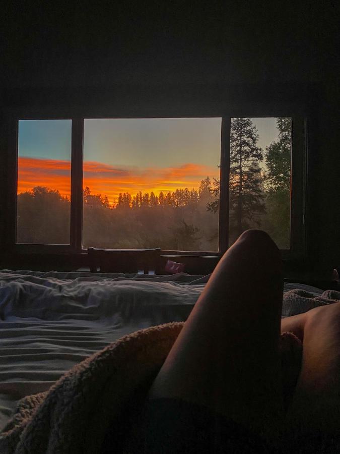 Duck Inn Lodge Уайтфиш Экстерьер фото