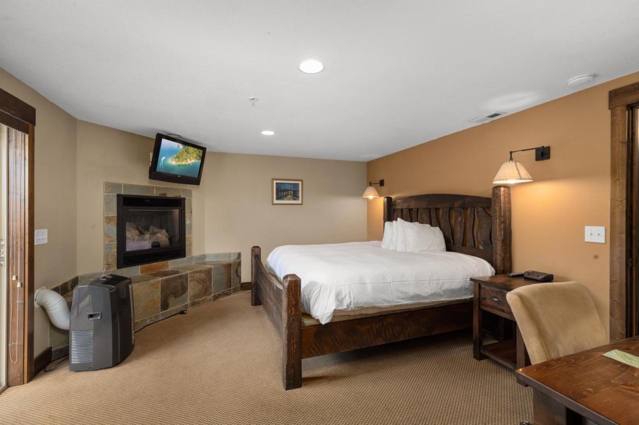 Duck Inn Lodge Уайтфиш Экстерьер фото