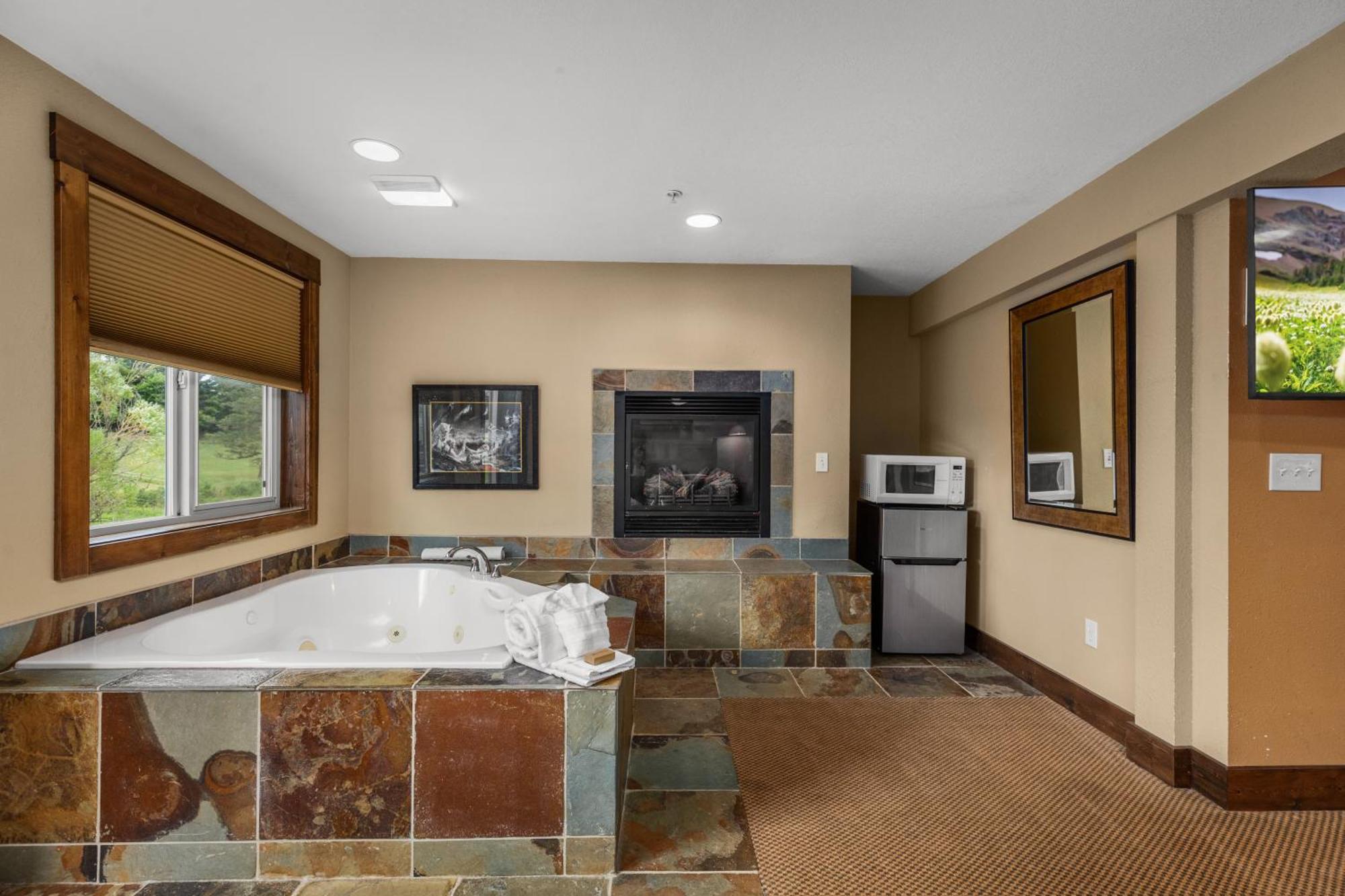 Duck Inn Lodge Уайтфиш Экстерьер фото