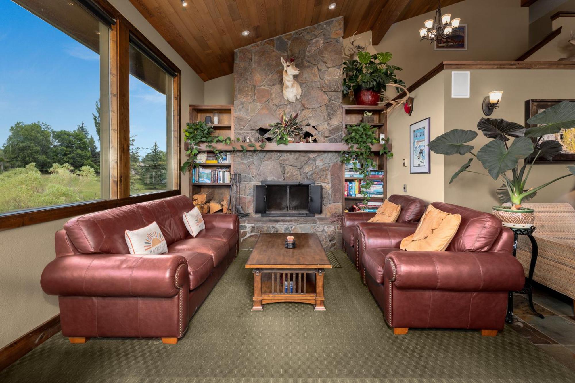 Duck Inn Lodge Уайтфиш Экстерьер фото