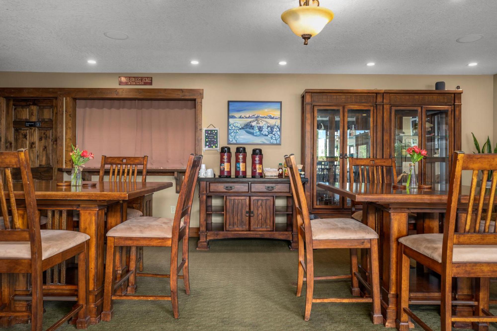 Duck Inn Lodge Уайтфиш Экстерьер фото