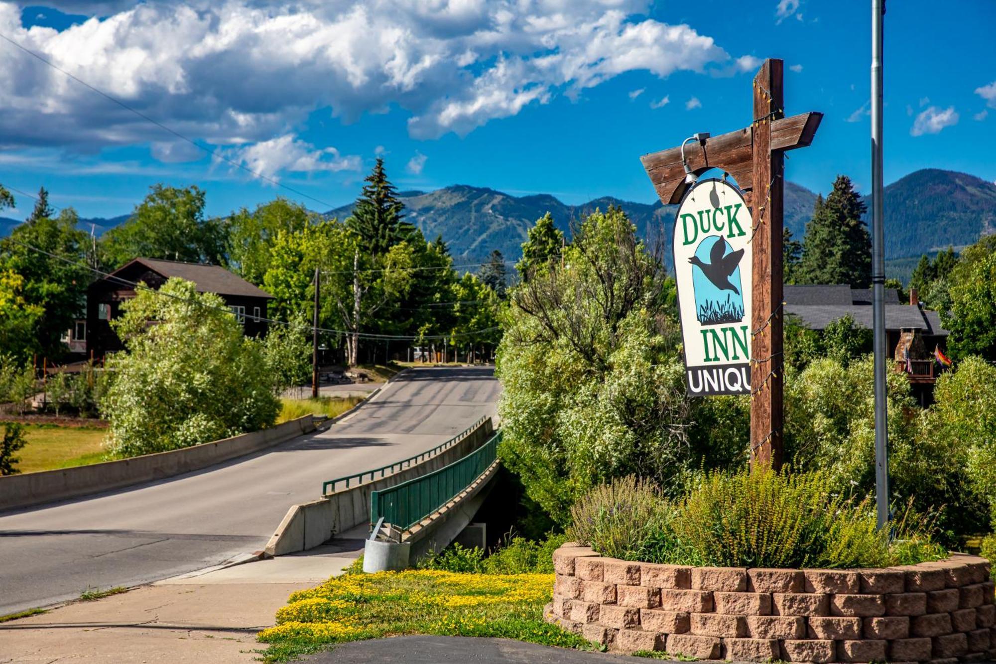 Duck Inn Lodge Уайтфиш Экстерьер фото